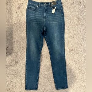 NEW! Express Skinny Jean
